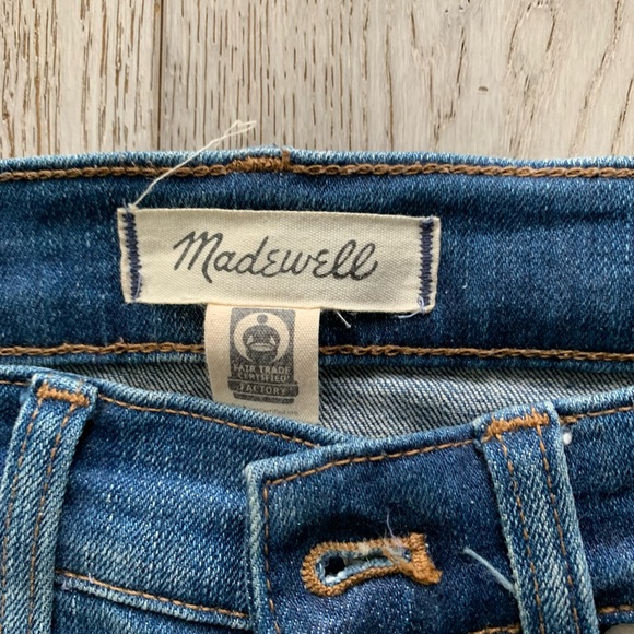 Madewell Slim Straight Button Fly Distressed Edition - Picture 5 of 8